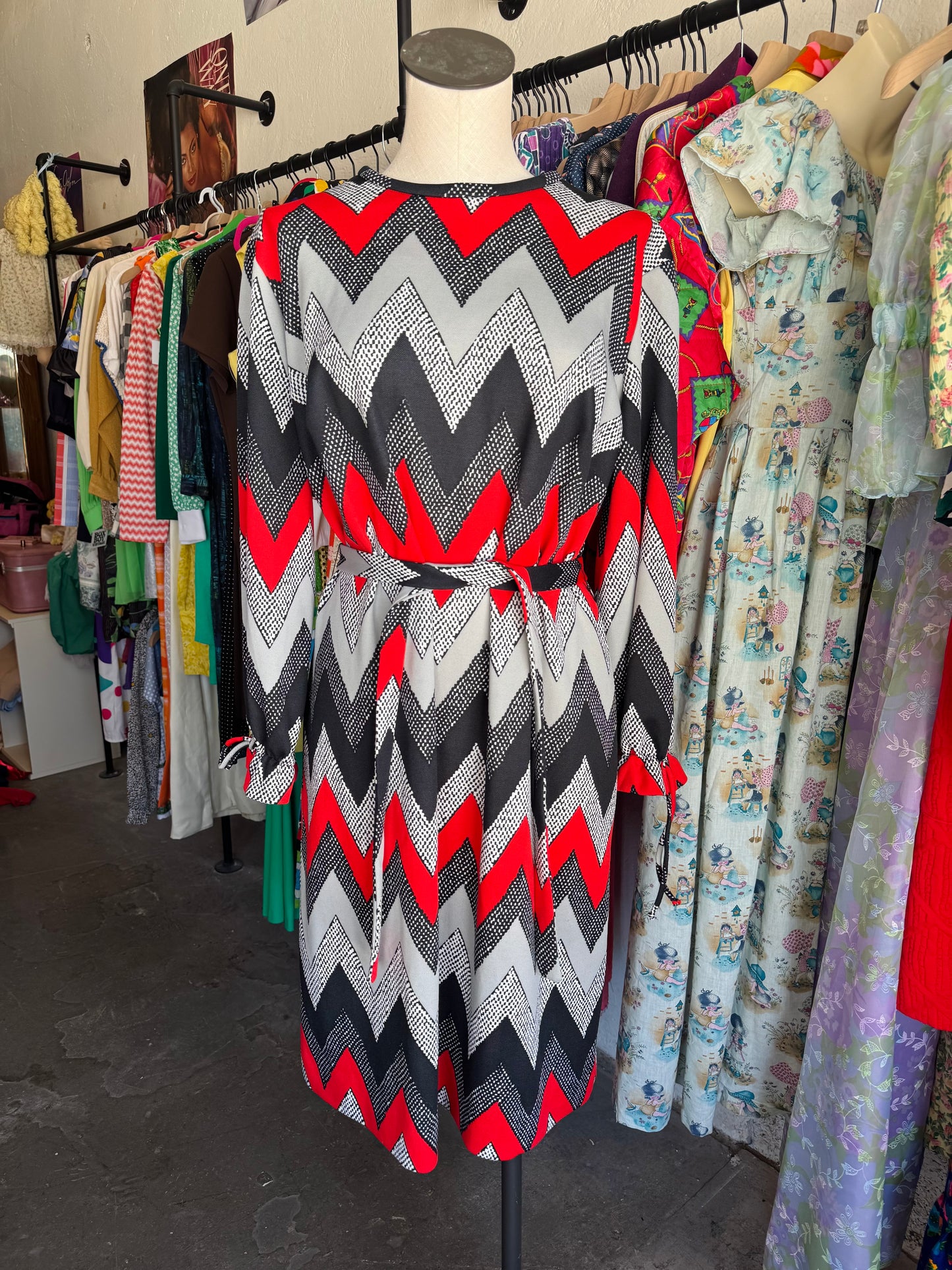 1980s Red Black Grey Zig Zag Dress