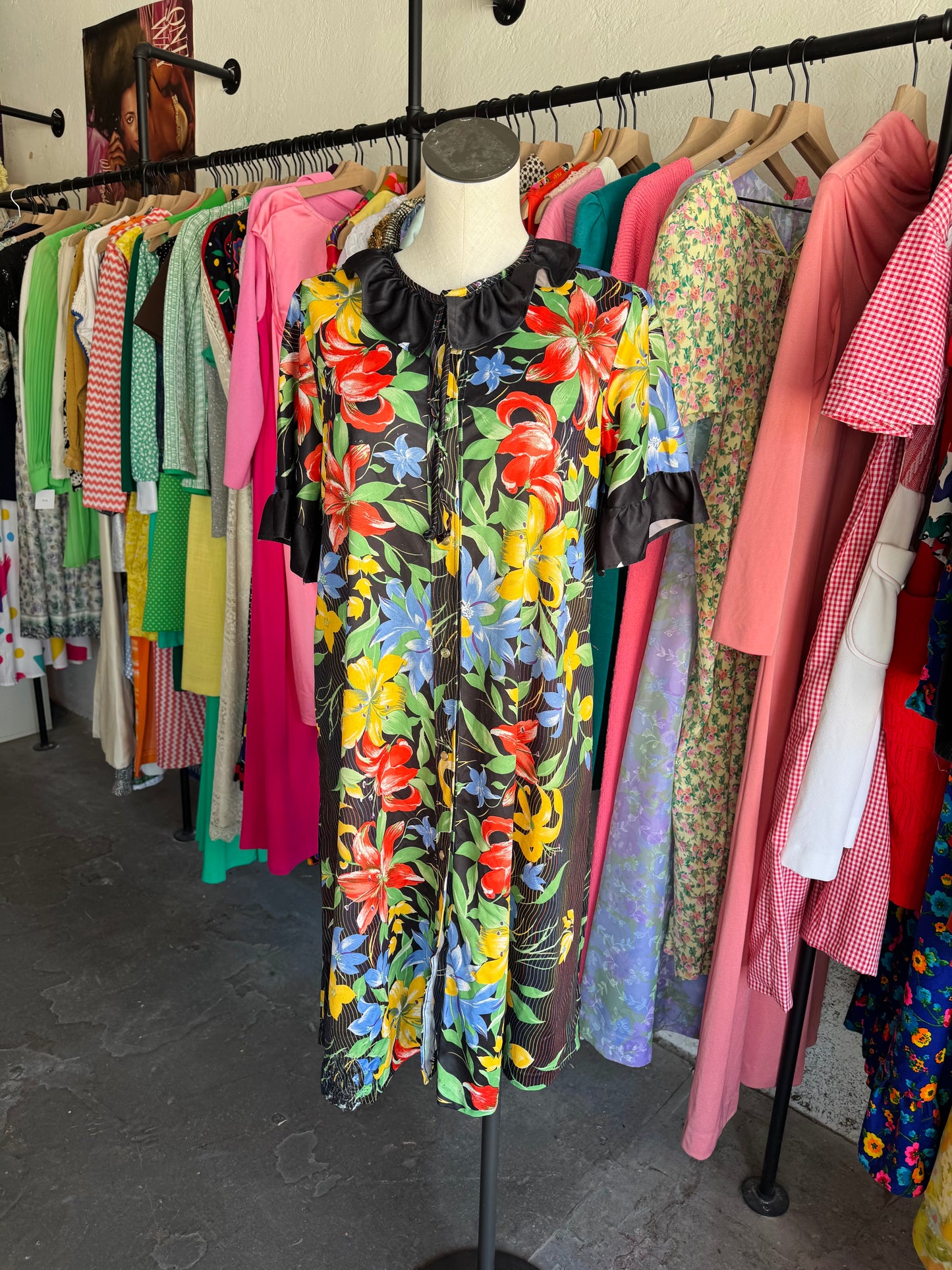 1980s Tropical Floral Button Front Dress