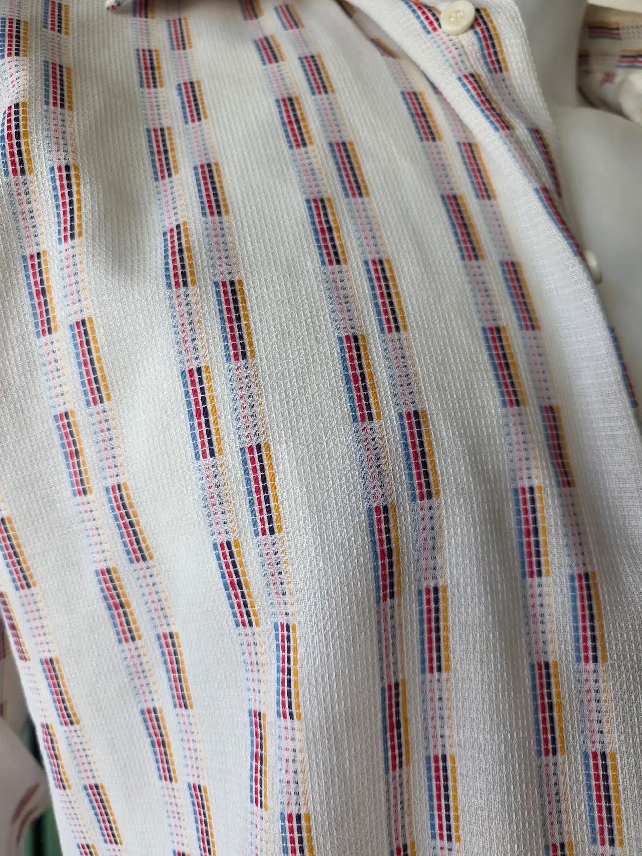 1970s On experience Button Up