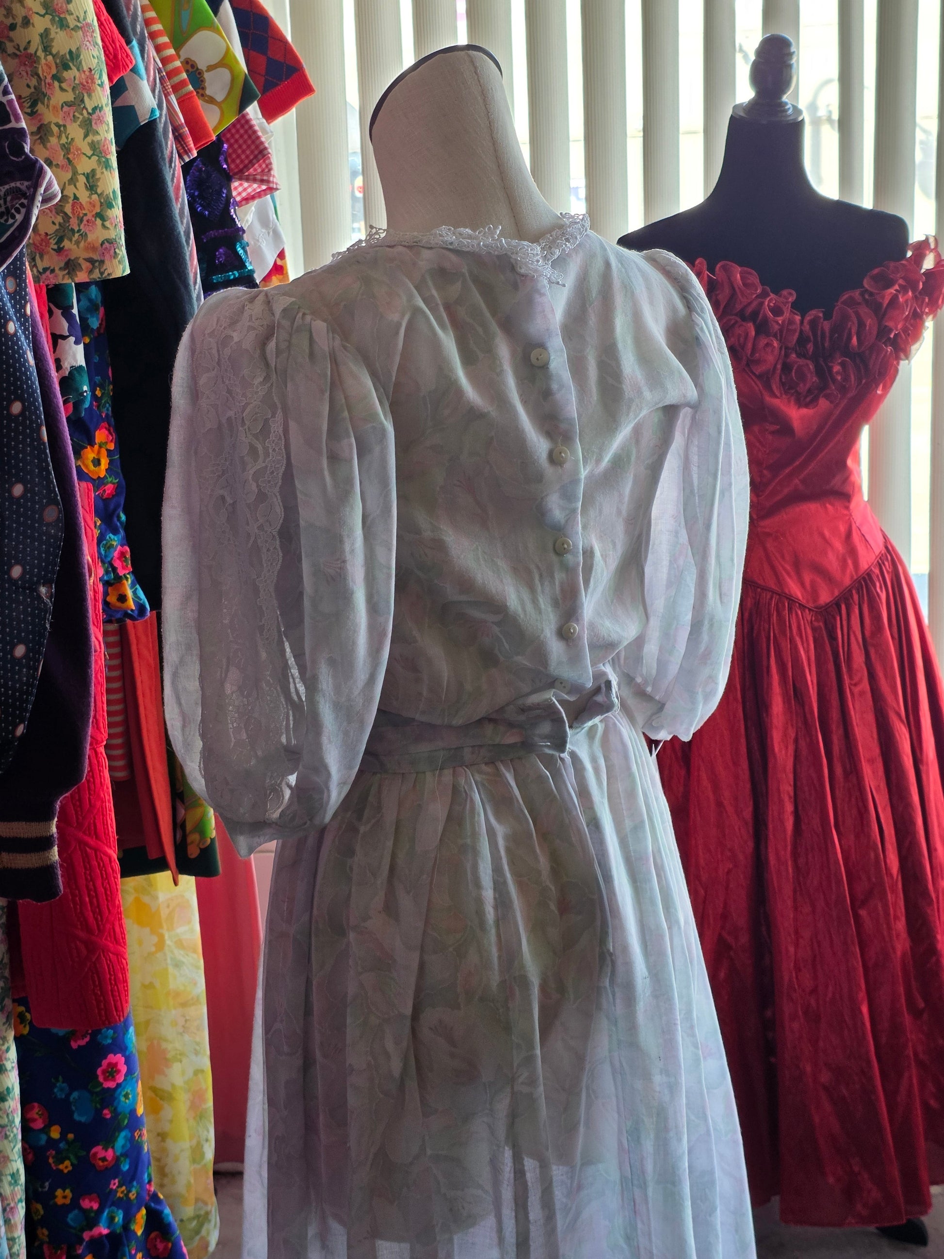 1980s Gunne Sax Purple Floral Dress