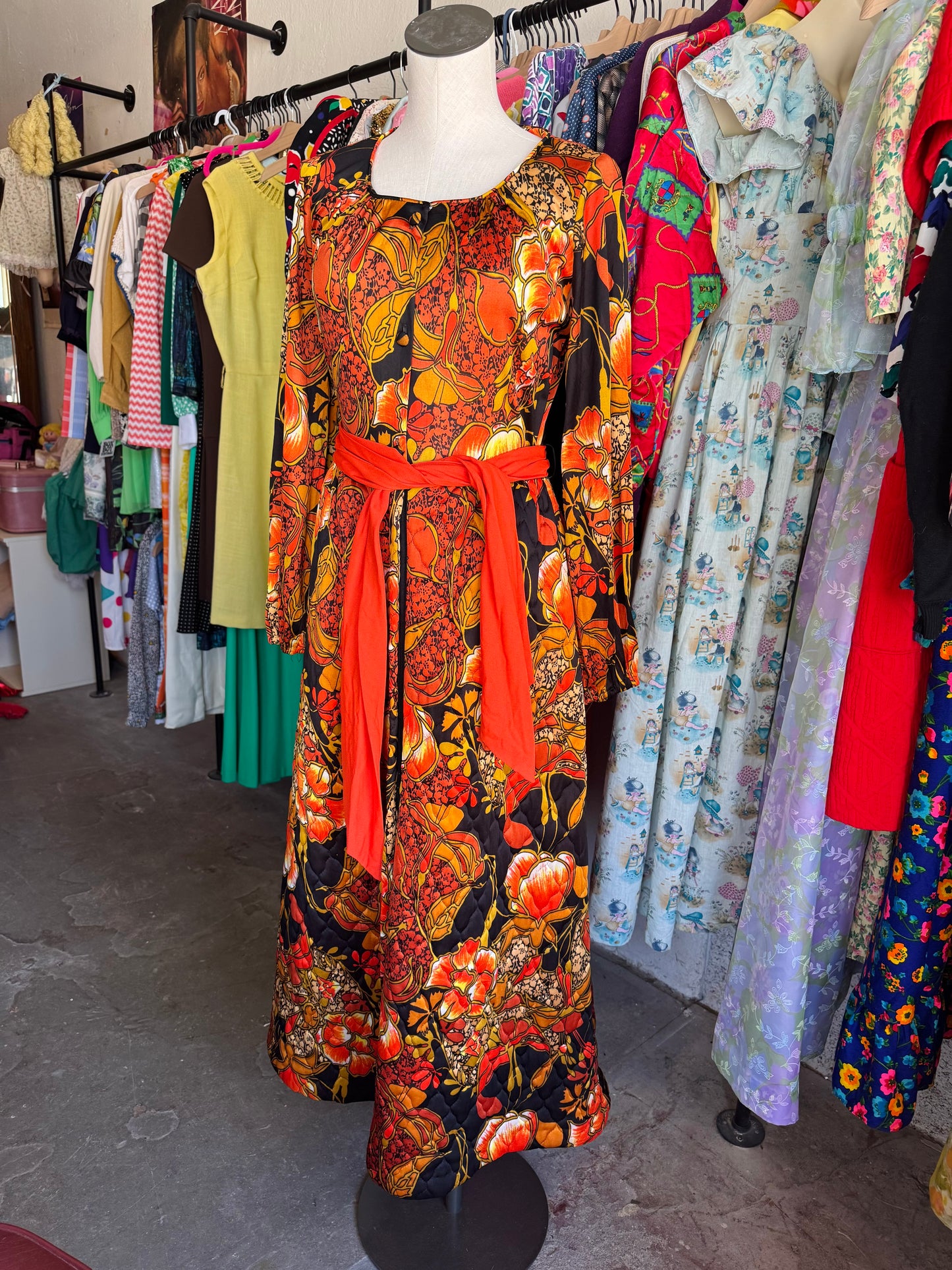 1970s Van Raalte Floral Loungewear Dress