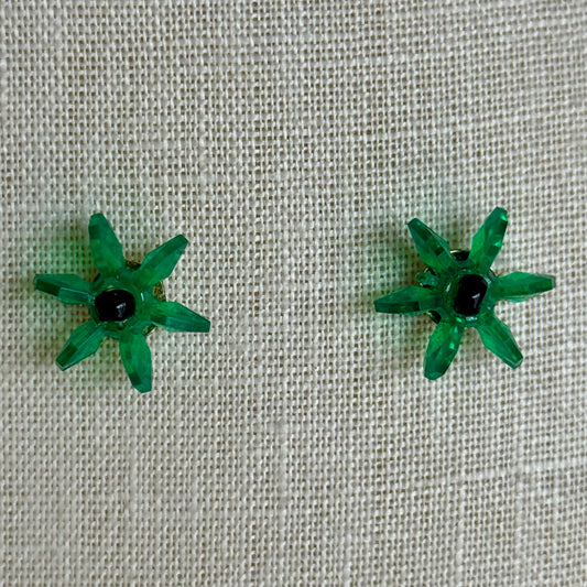 1970s Green Flower Earrings