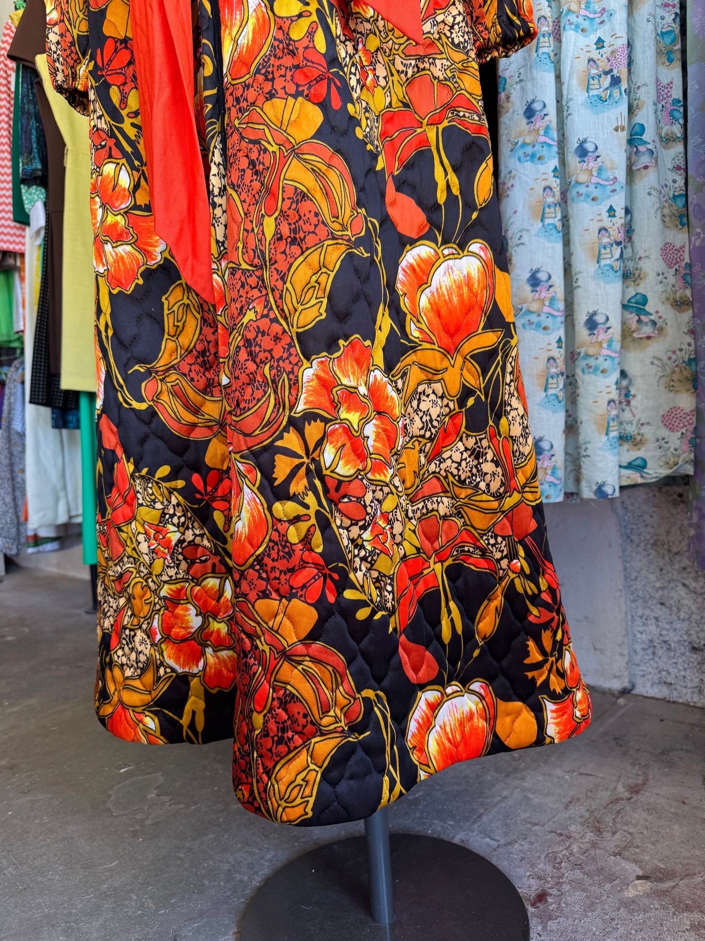 1970s Van Raalte Floral Loungewear Dress