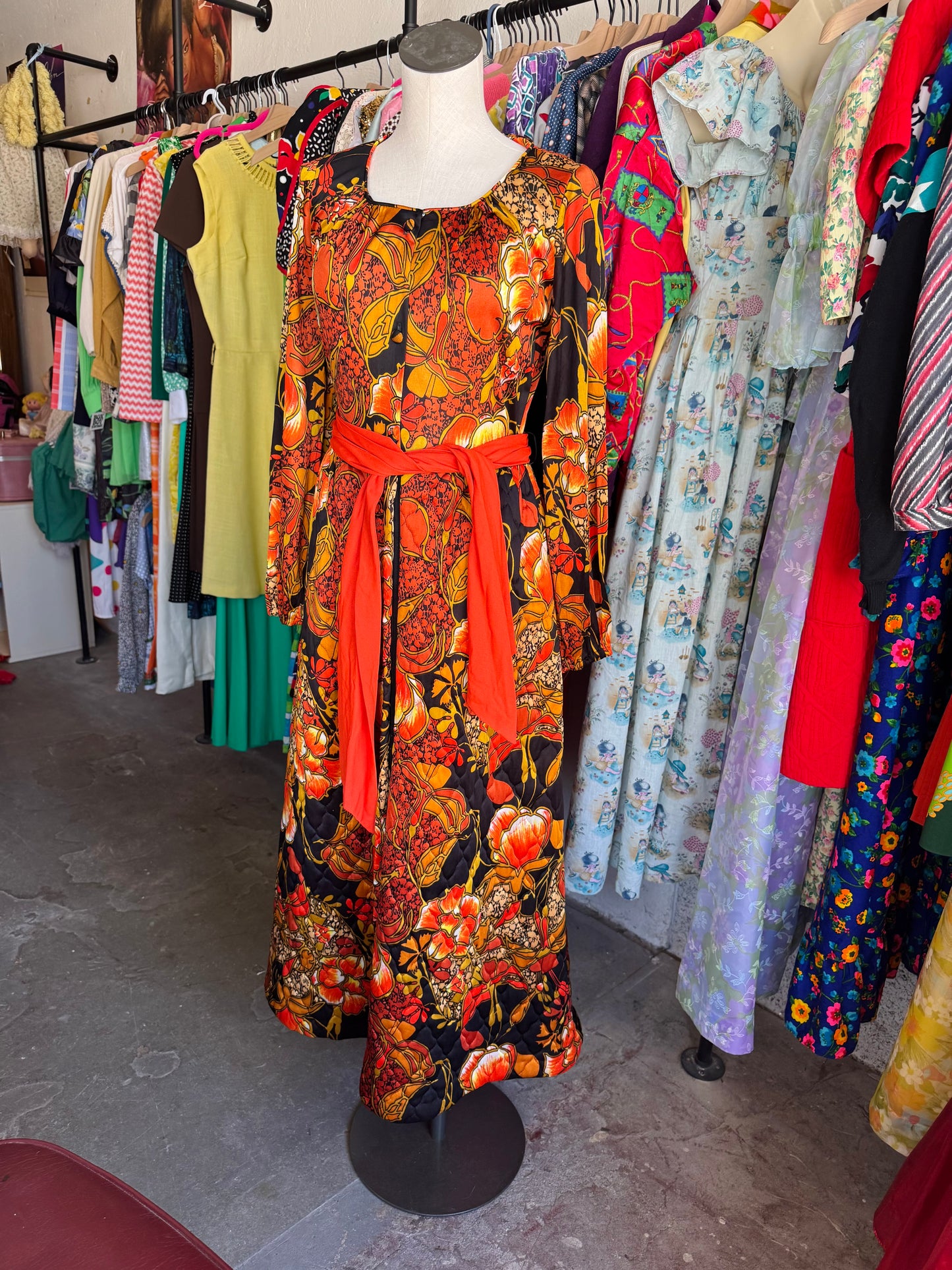 1970s Van Raalte Floral Loungewear Dress